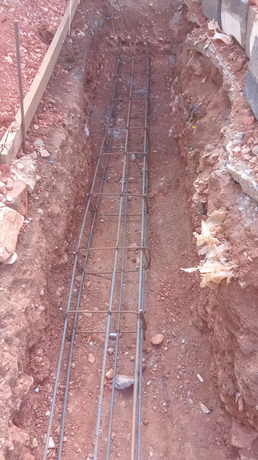 Plastering edges and corners