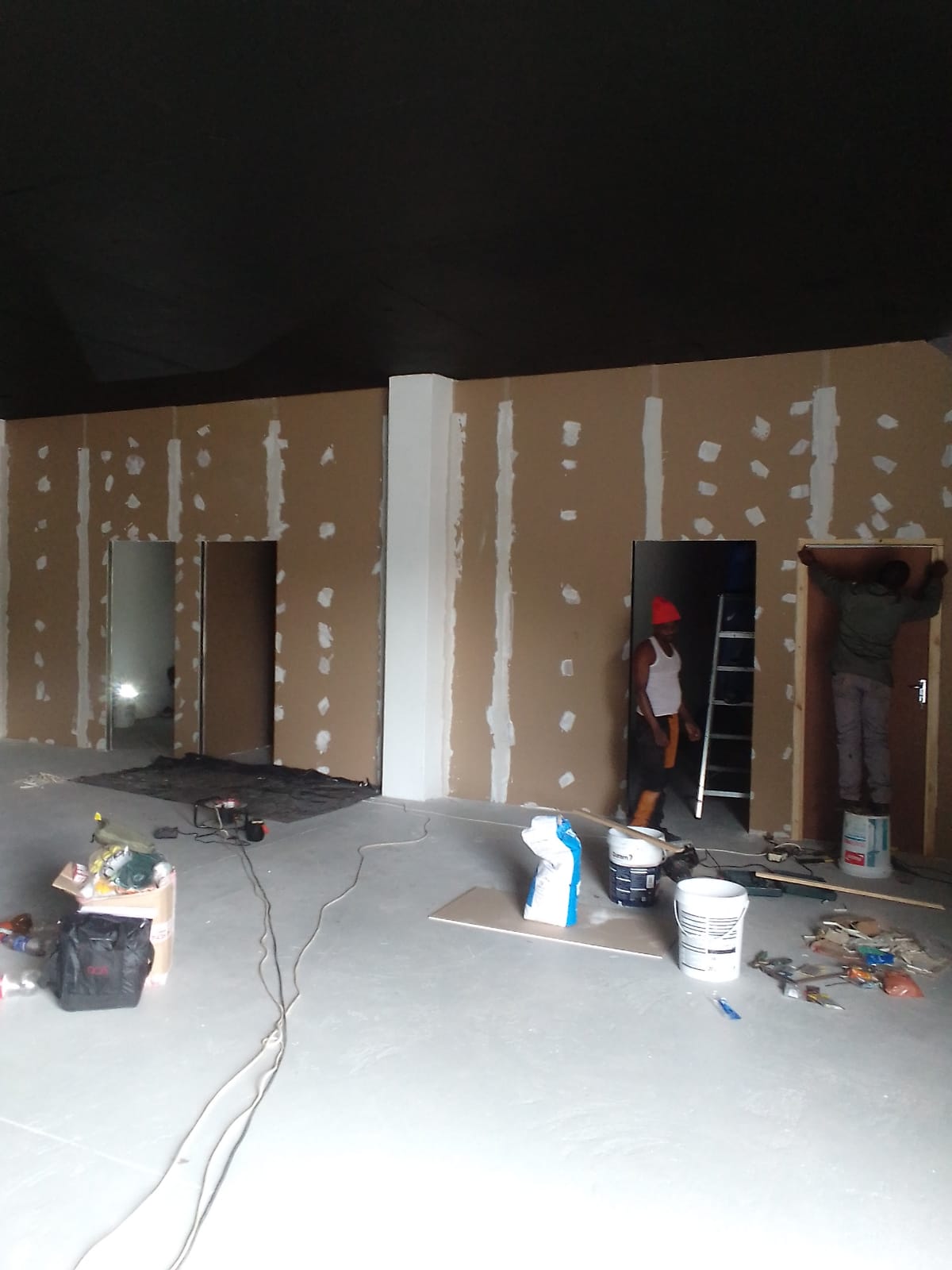 Dry walling installation detail