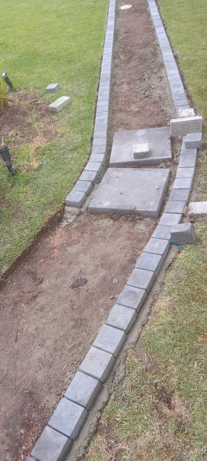 Courtyard paving finish